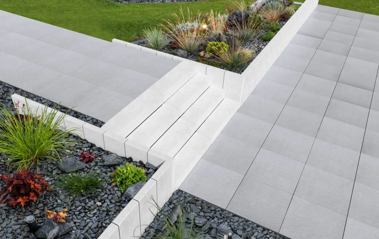 Alternatywy dla kostki brukowej: Ranking, ceny, trwałość i estetyka